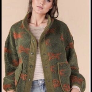 12. Very J brand horse printed fleece women's Jacket L NWT